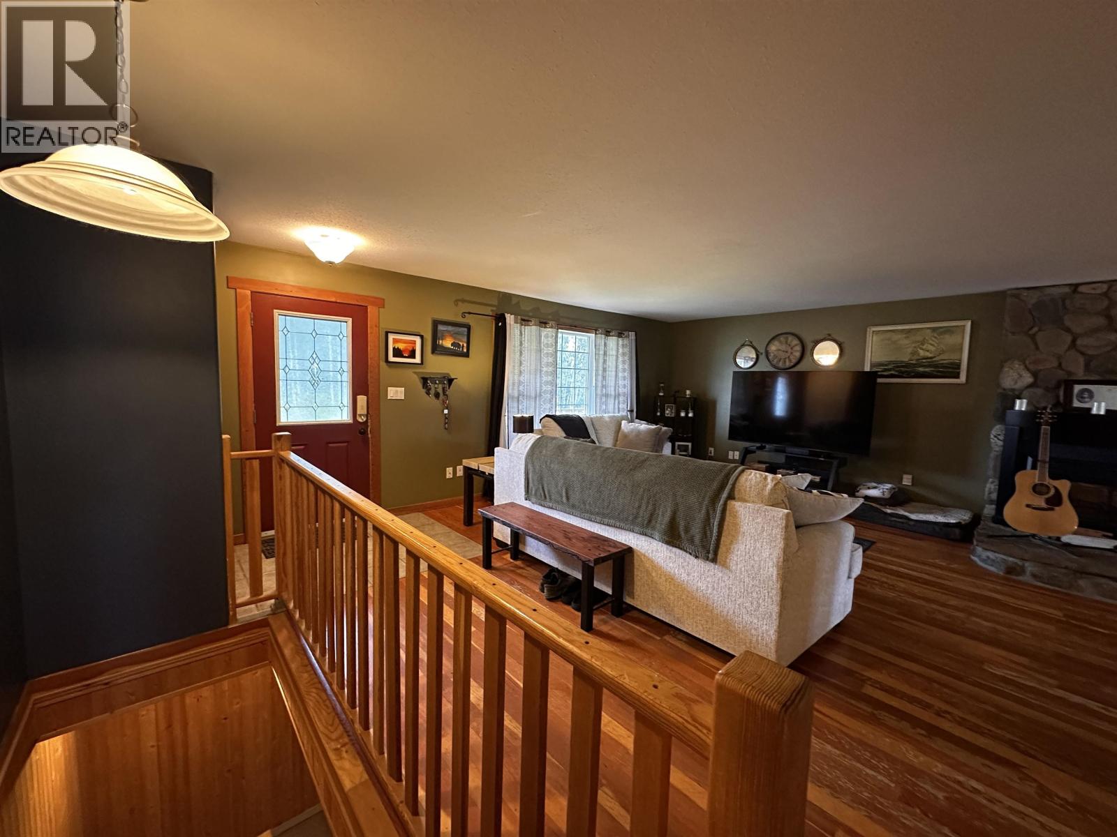 4410 E 52 Avenue, Fort Nelson, British Columbia  V0C 1R0 - Photo 3 - R3153755