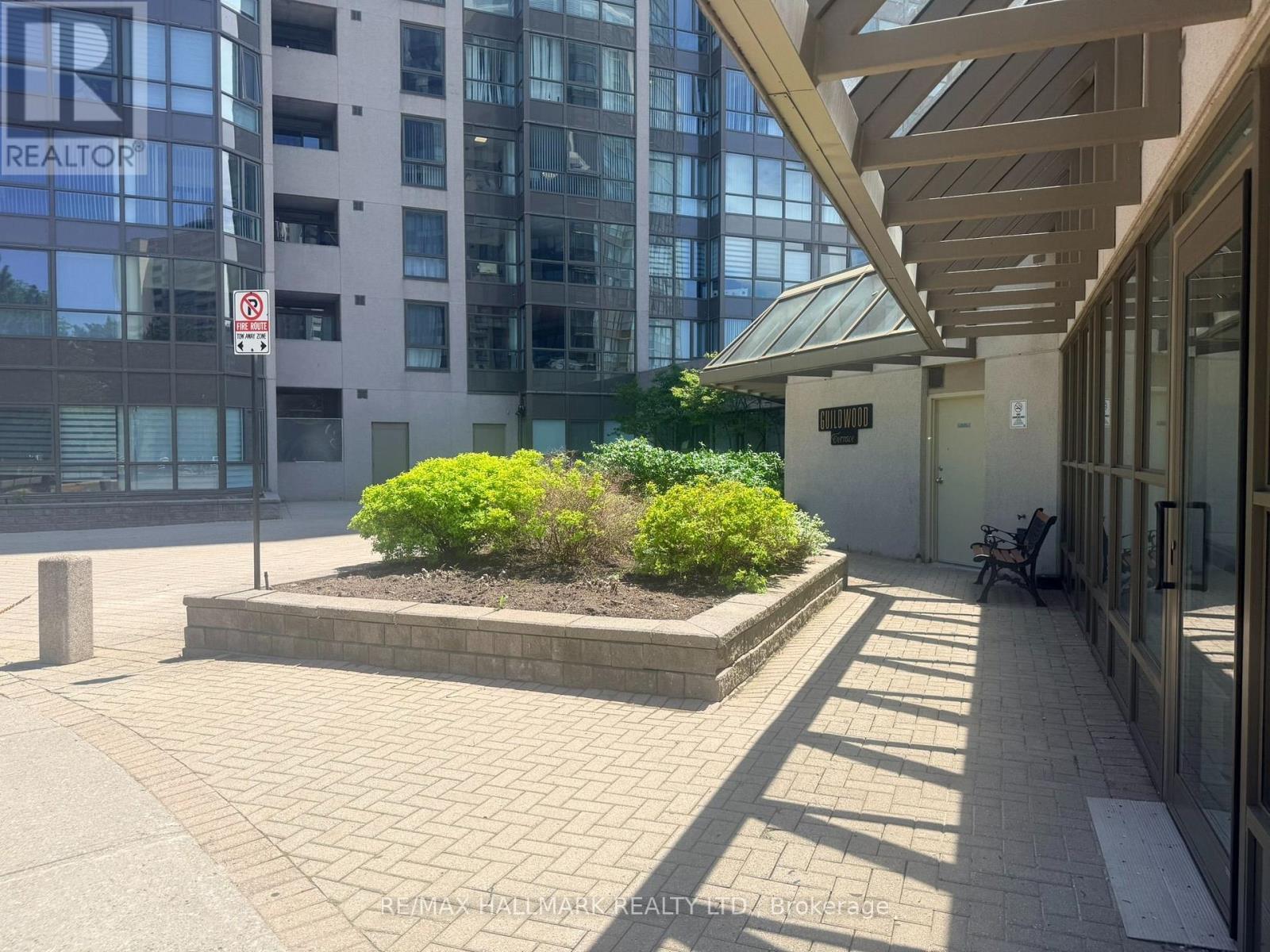 1105 - 3231 Eglinton Avenue E, Toronto, Ontario  M1J 3N5 - Photo 3 - E13659780