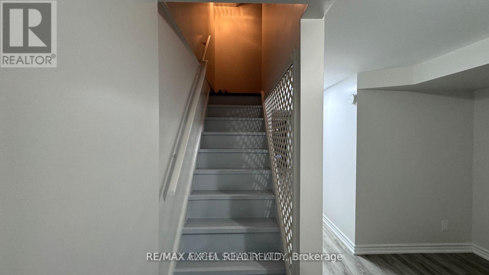 Bsmt - 38 Saintsbury Square, Toronto, Ontario  M1V 3K2 - Photo 2 - E13659846