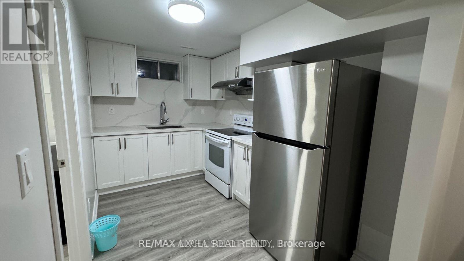 Bsmt - 38 Saintsbury Square, Toronto, Ontario  M1V 3K2 - Photo 3 - E13659846