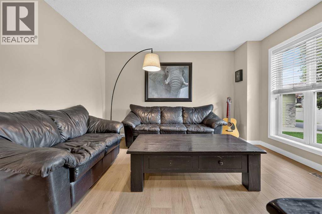 67 Hidden Ranch Terrace NW, Calgary, Alberta  T3A 5A4 - Photo 9 - A2321925