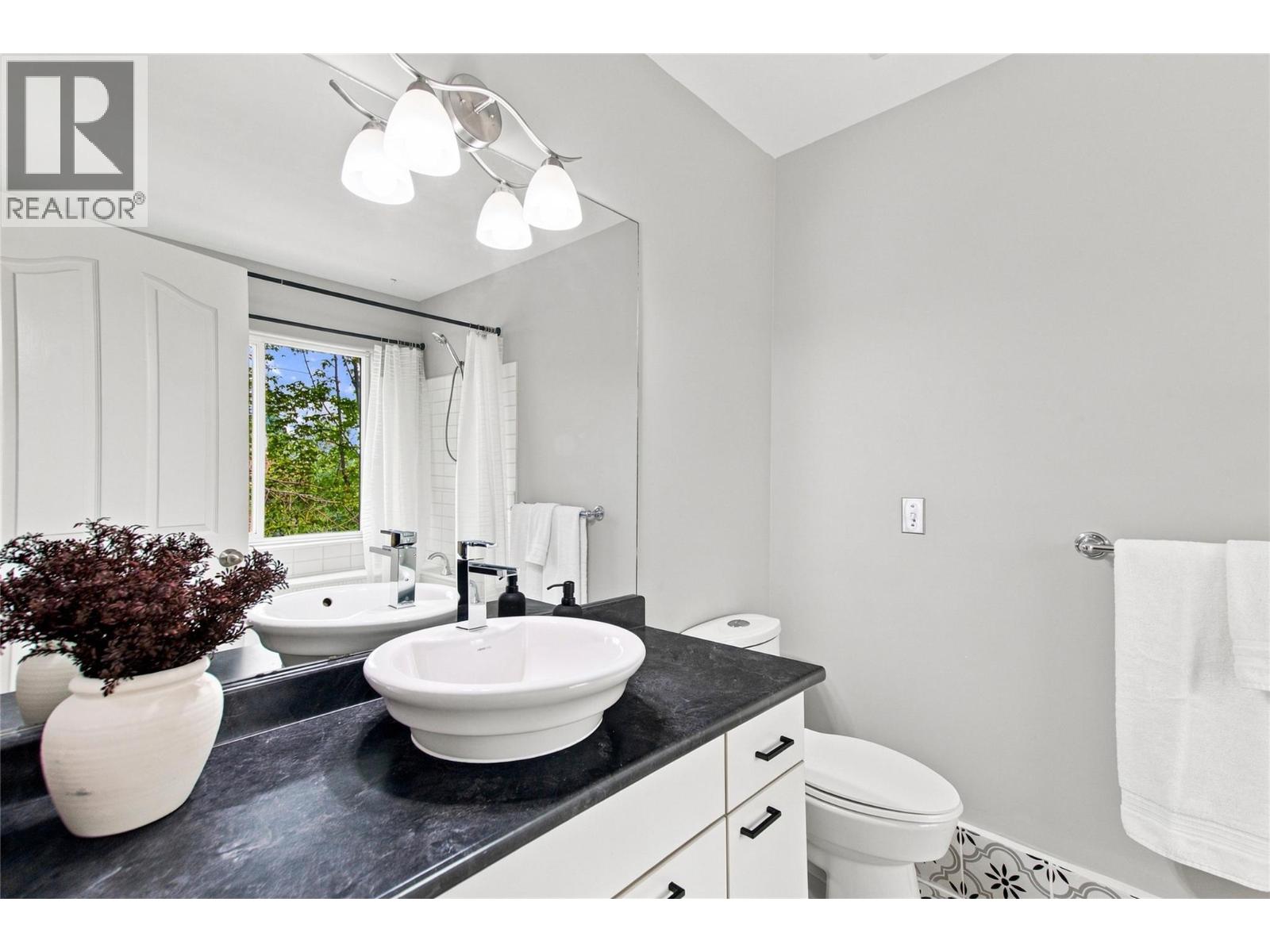 411 Aberdeen Drive Unit# 7, Kamloops, British Columbia  V1S 1X2 - Photo 29 - 10397380