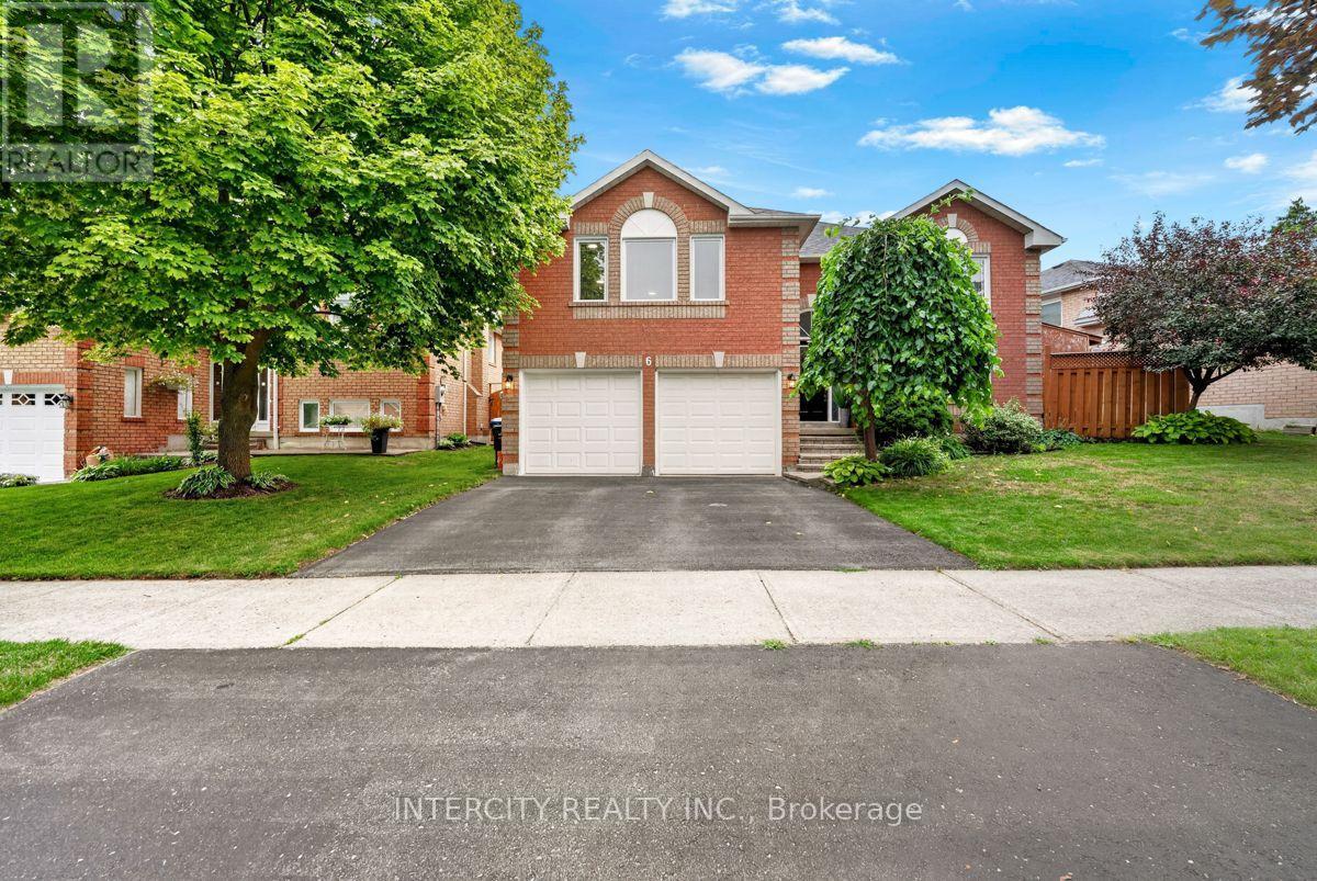 6 Compton Crescent, Bradford West Gwillimbury, Ontario  L3Z 2X5 - Photo 2 - N13659788
