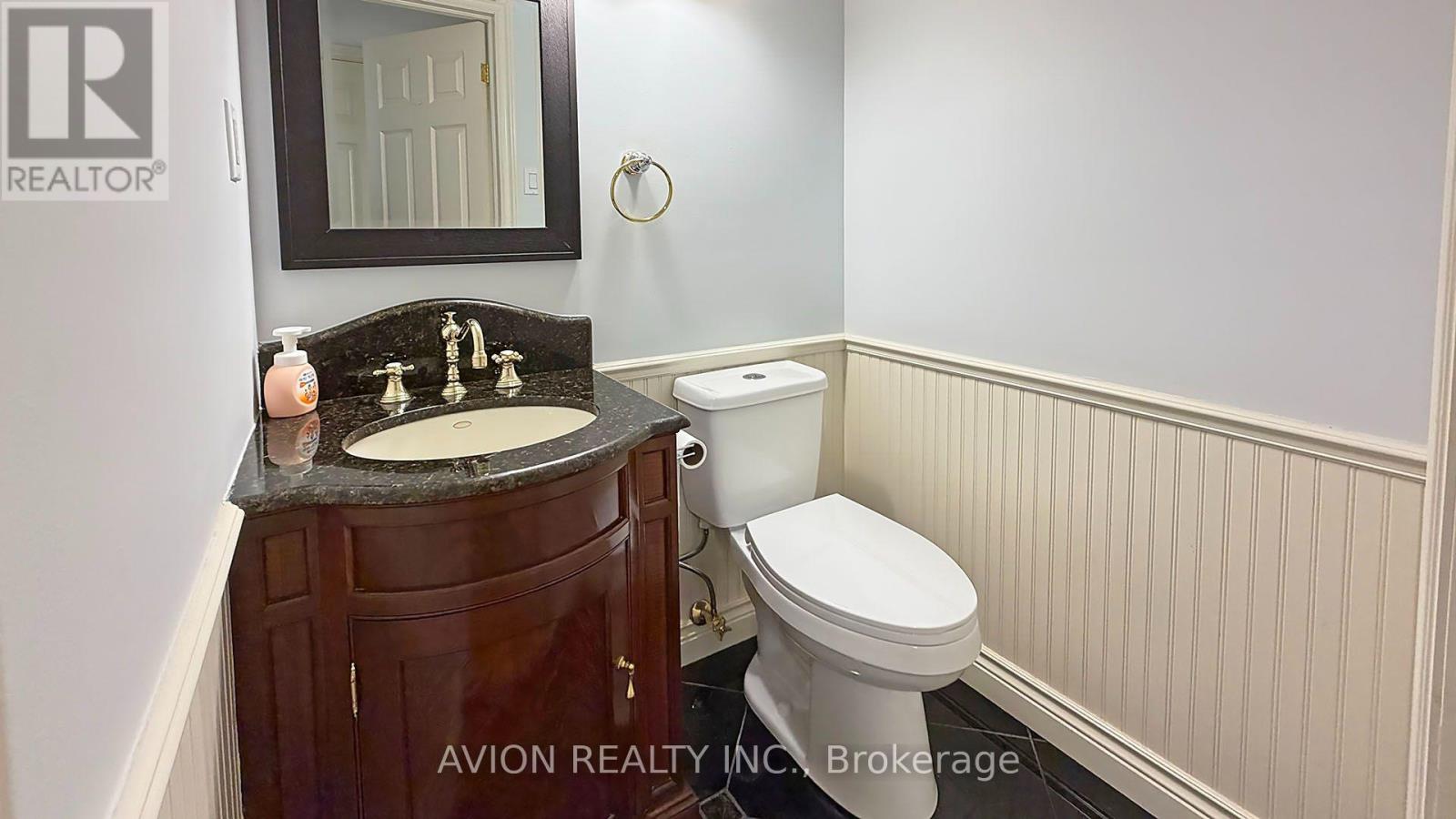 1413 Harmsworth Square, Oakville, Ontario  L6H 3E7 - Photo 22 - W13659776