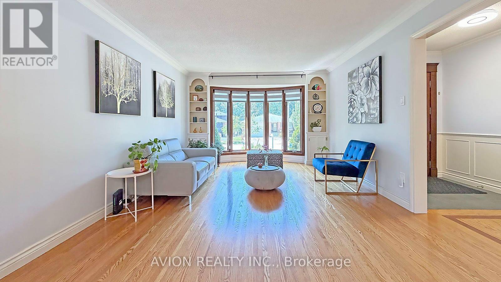 1413 Harmsworth Square, Oakville, Ontario  L6H 3E7 - Photo 4 - W13659776