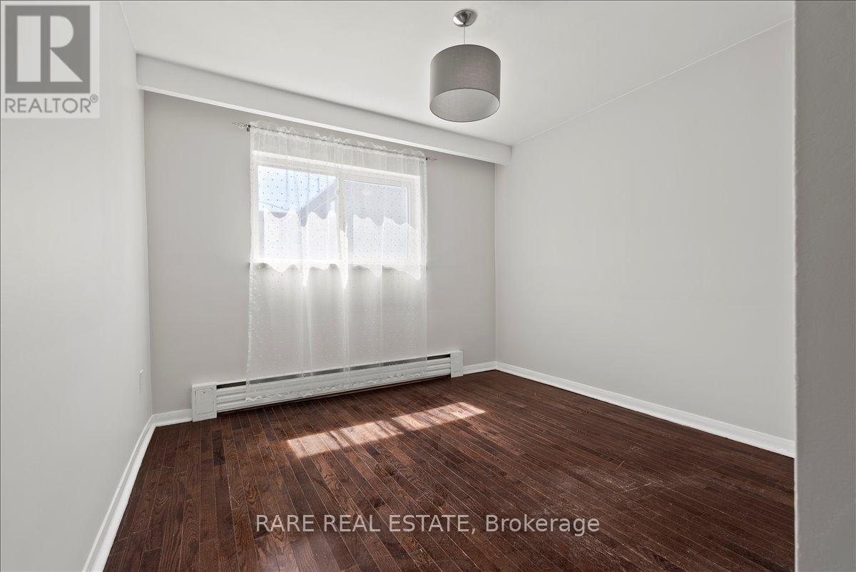 4 - 2 Twenty First Street, Toronto, Ontario  M8V 3L7 - Photo 11 - W13659802