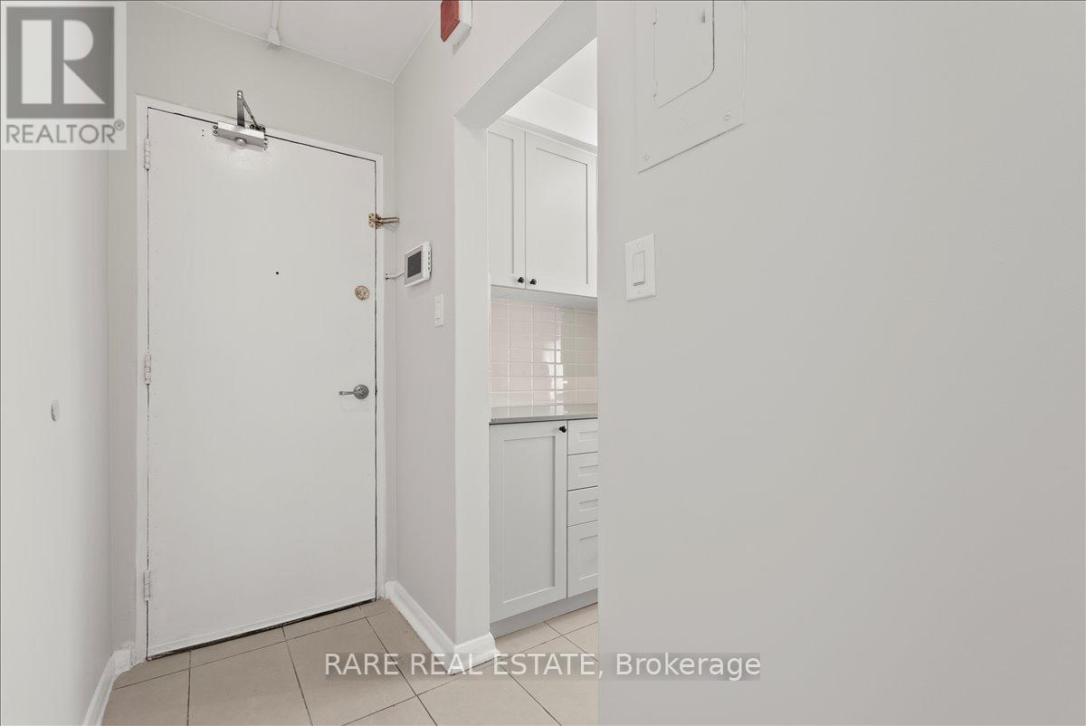 4 - 2 Twenty First Street, Toronto, Ontario  M8V 3L7 - Photo 14 - W13659802