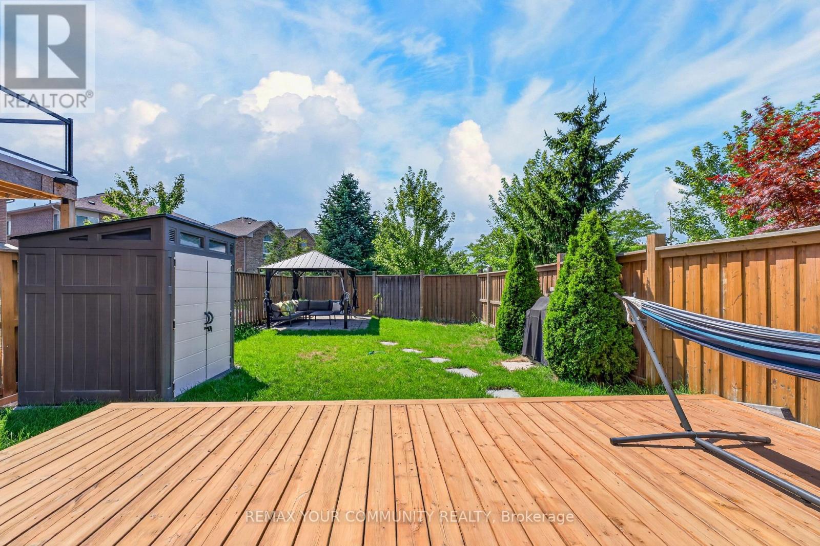 5578 Waterwind Crescent, Mississauga, Ontario  L5M 0G2 - Photo 14 - W13659828
