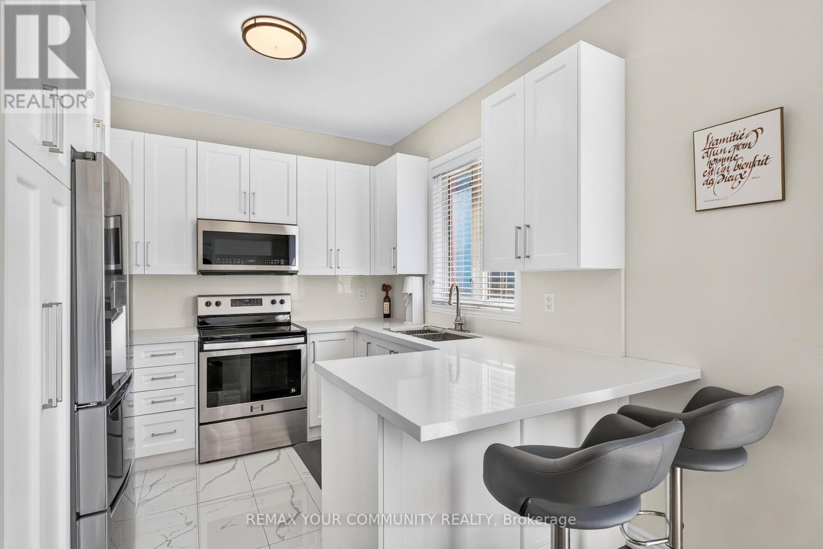 5578 Waterwind Crescent, Mississauga, Ontario  L5M 0G2 - Photo 26 - W13659828