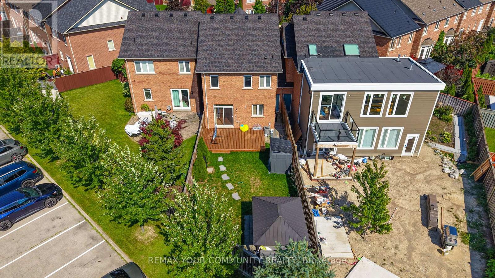 5578 Waterwind Crescent, Mississauga, Ontario  L5M 0G2 - Photo 4 - W13659828