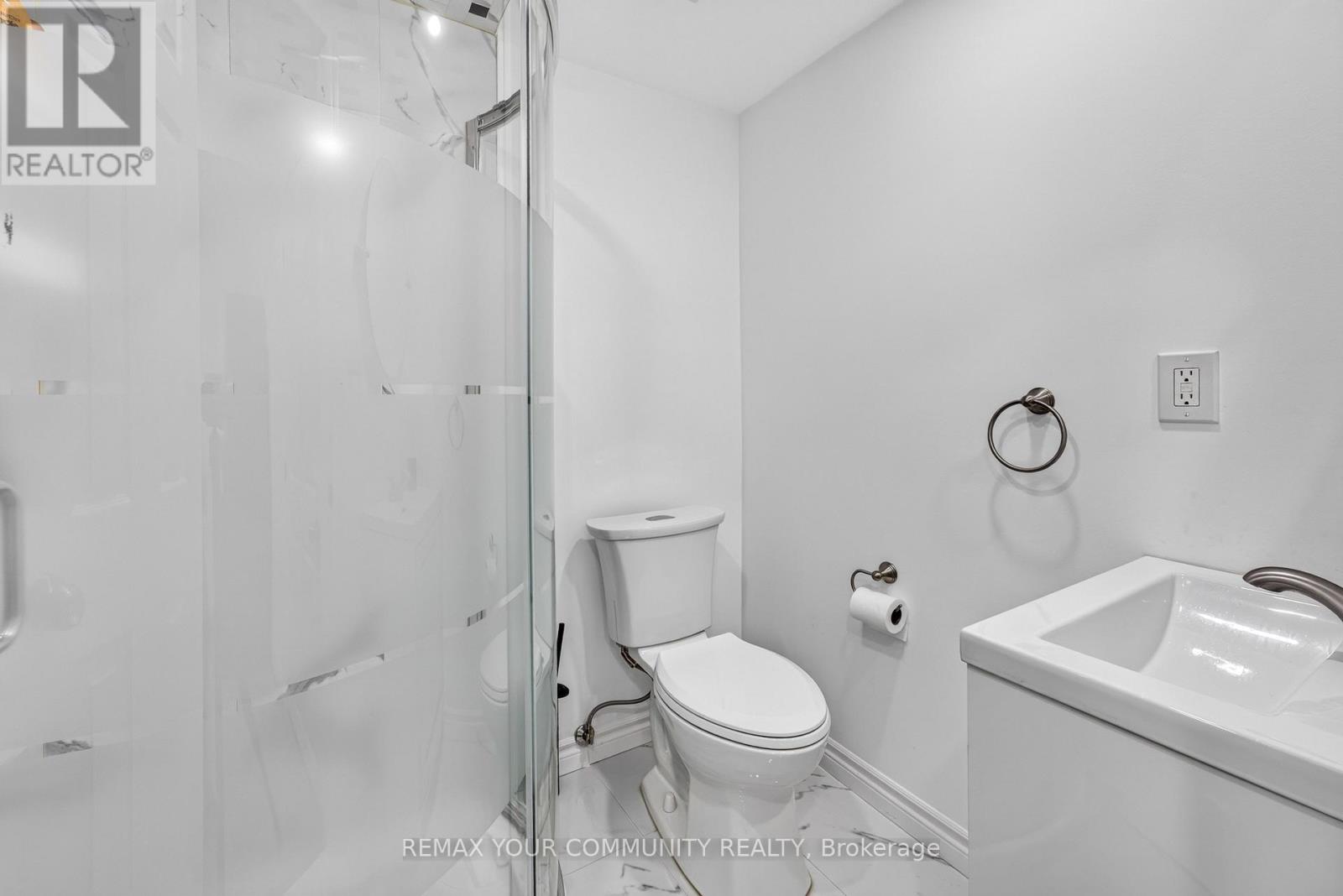 5578 Waterwind Crescent, Mississauga, Ontario  L5M 0G2 - Photo 49 - W13659828
