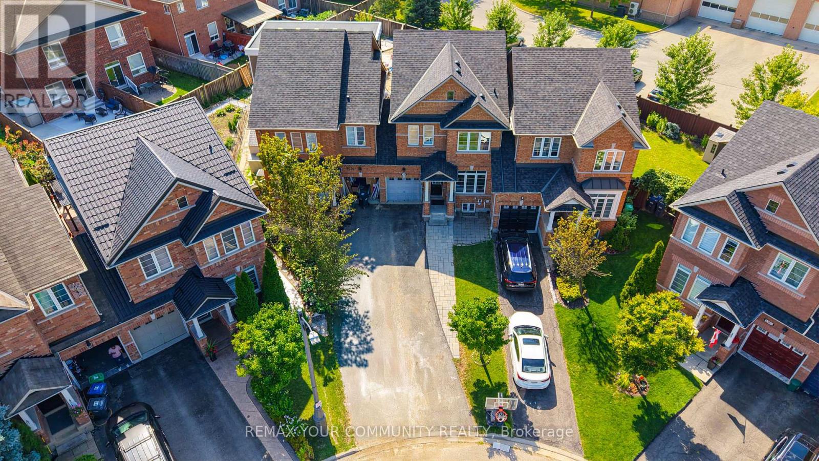 5578 Waterwind Crescent, Mississauga, Ontario  L5M 0G2 - Photo 6 - W13659828