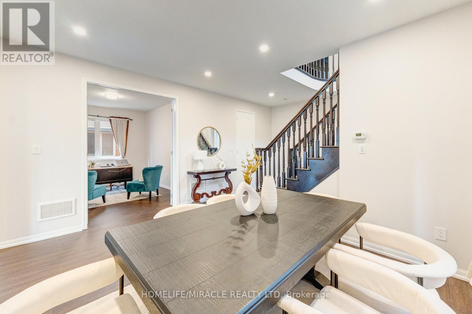 16 Hasker Road, Brampton, Ontario  L7A 0Y5 - Photo 9 - W13659834