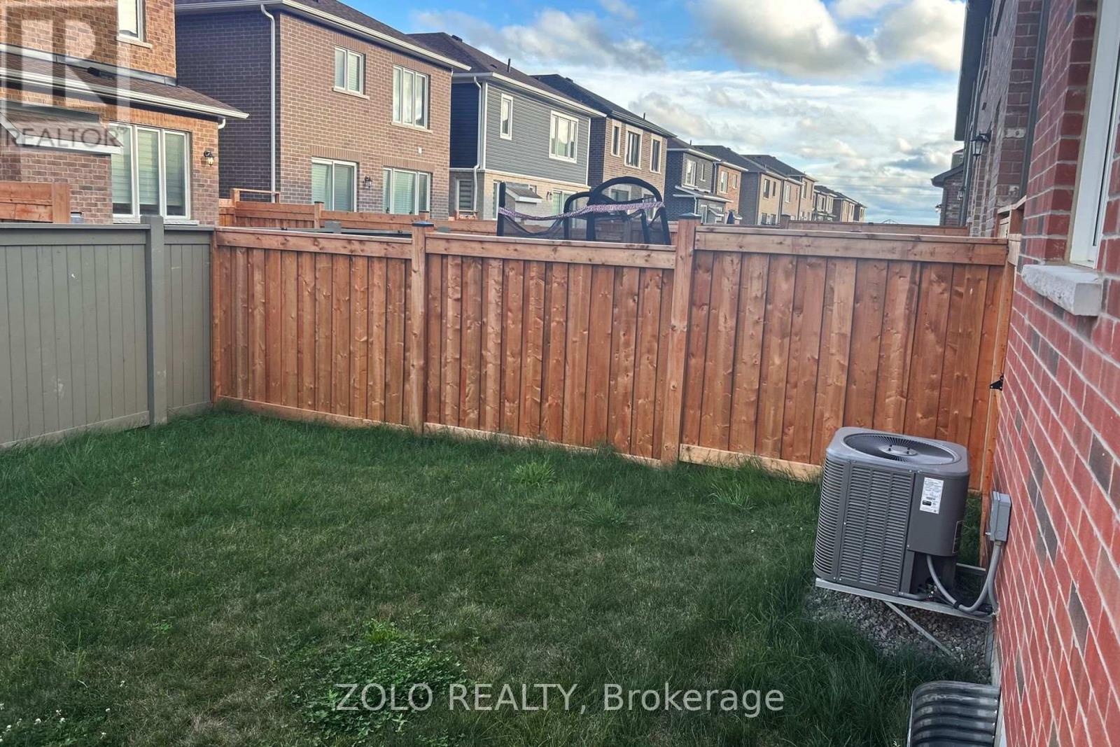 551 Bellflower Court, Milton, Ontario  L4E 1W6 - Photo 24 - W13659878