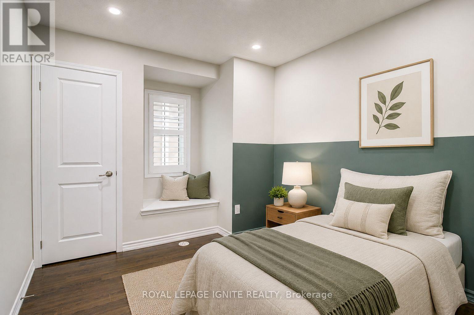 3061 Harebell Gate, Oakville, Ontario  L6M 0Y9 - Photo 17 - W13659880