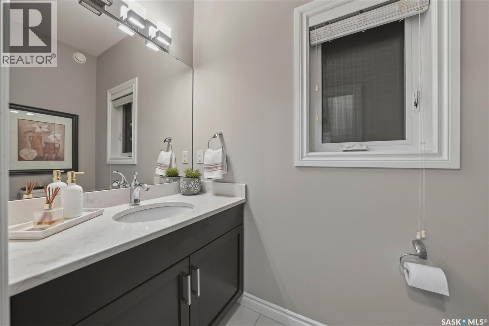 107 Schumacher Bay, Saskatoon, Saskatchewan  S7V 0H7 - Photo 16 - SK045124
