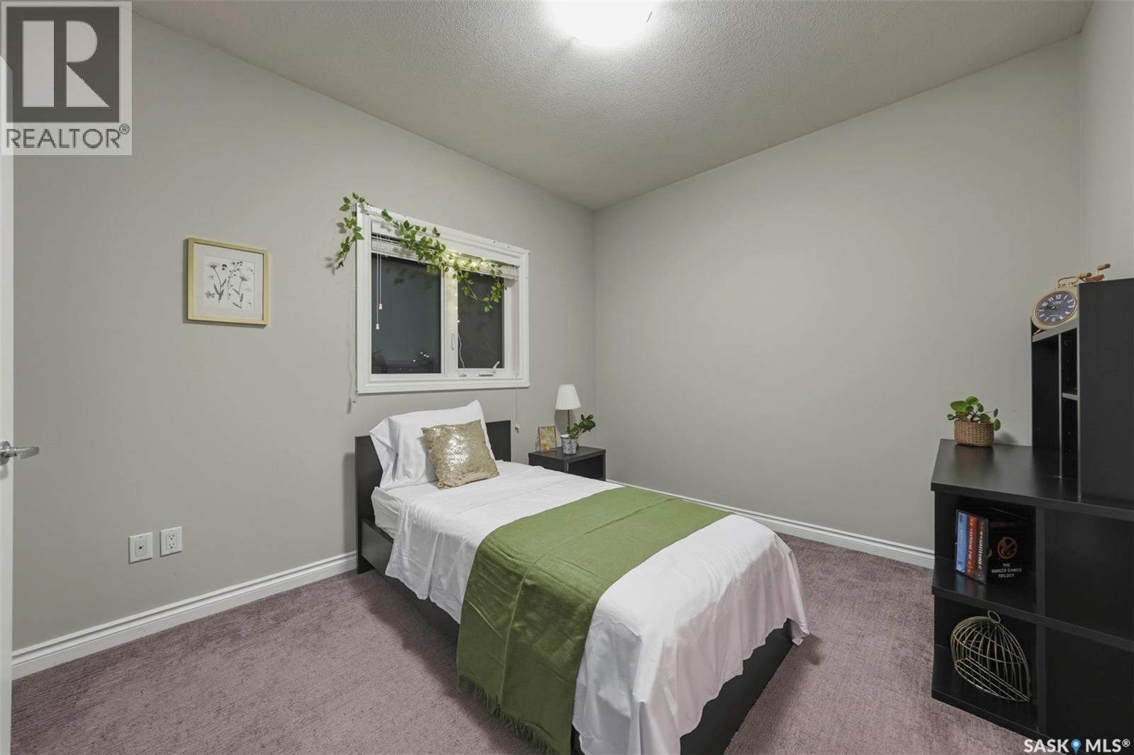 107 Schumacher Bay, Saskatoon, Saskatchewan  S7V 0H7 - Photo 32 - SK045124