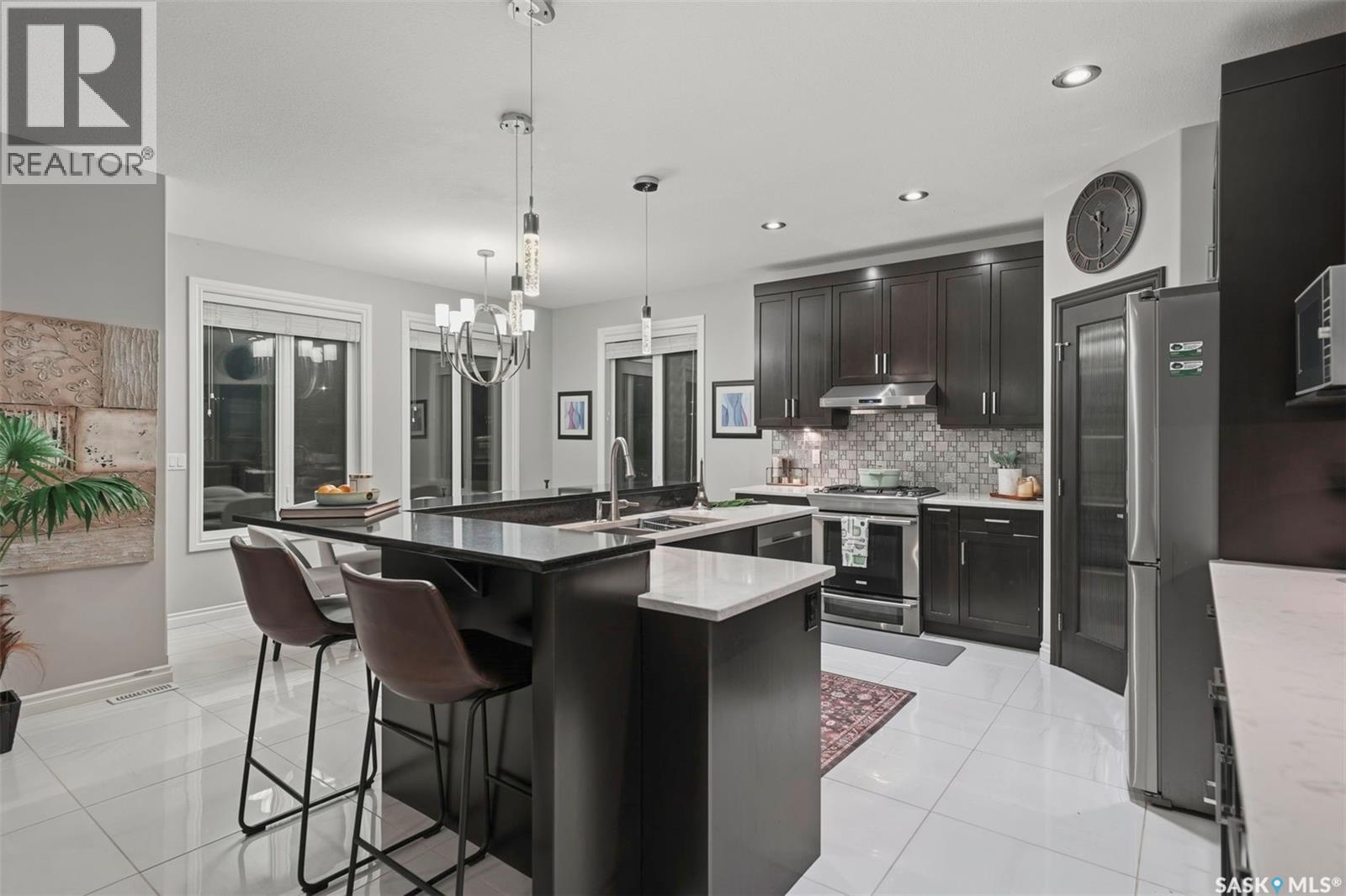 107 Schumacher Bay, Saskatoon, Saskatchewan  S7V 0H7 - Photo 6 - SK045124