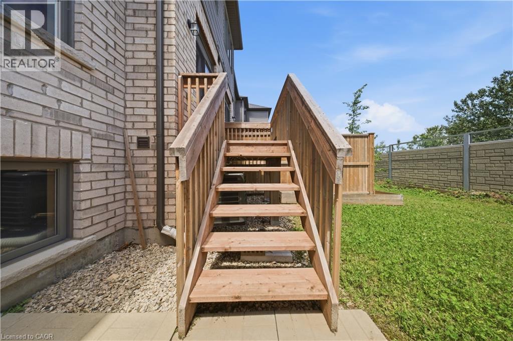 166 Deerpath Drive Unit# 32, Guelph, Ontario  N1K 0E2 - Photo 23 - 40852715