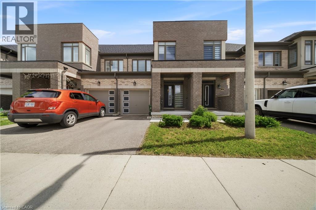 166 DEERPATH Drive Unit# 32, Guelph, Ontario