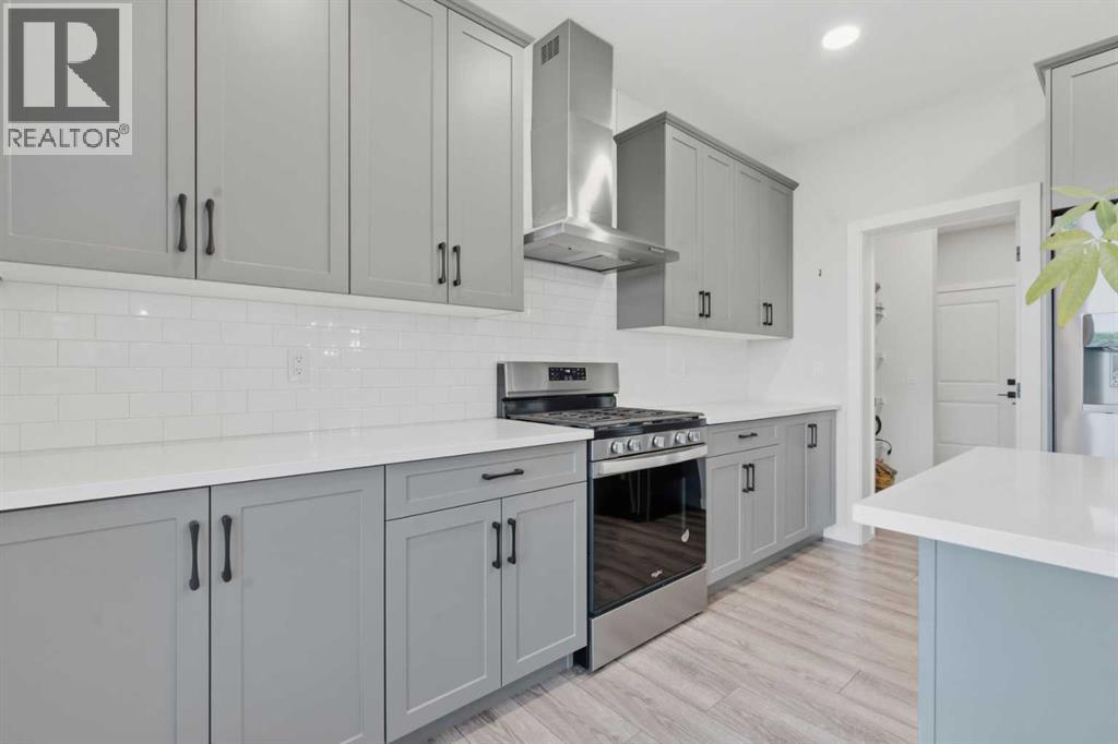 34 Belvedere Green Se, Calgary, Alberta  T2A 7M5 - Photo 11 - A2330402