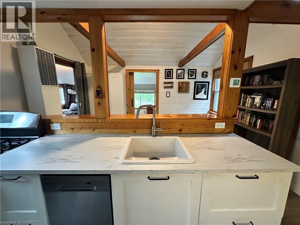716 Sandy Bay Road, Dunnville, Ontario  N1A 2W6 - Photo 17 - 40854668