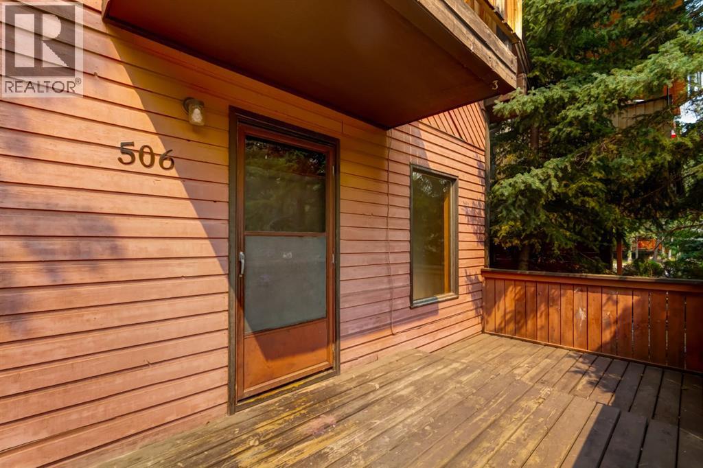 506 1st Street, Canmore, Alberta  T1W 2L1 - Photo 3 - A2315584