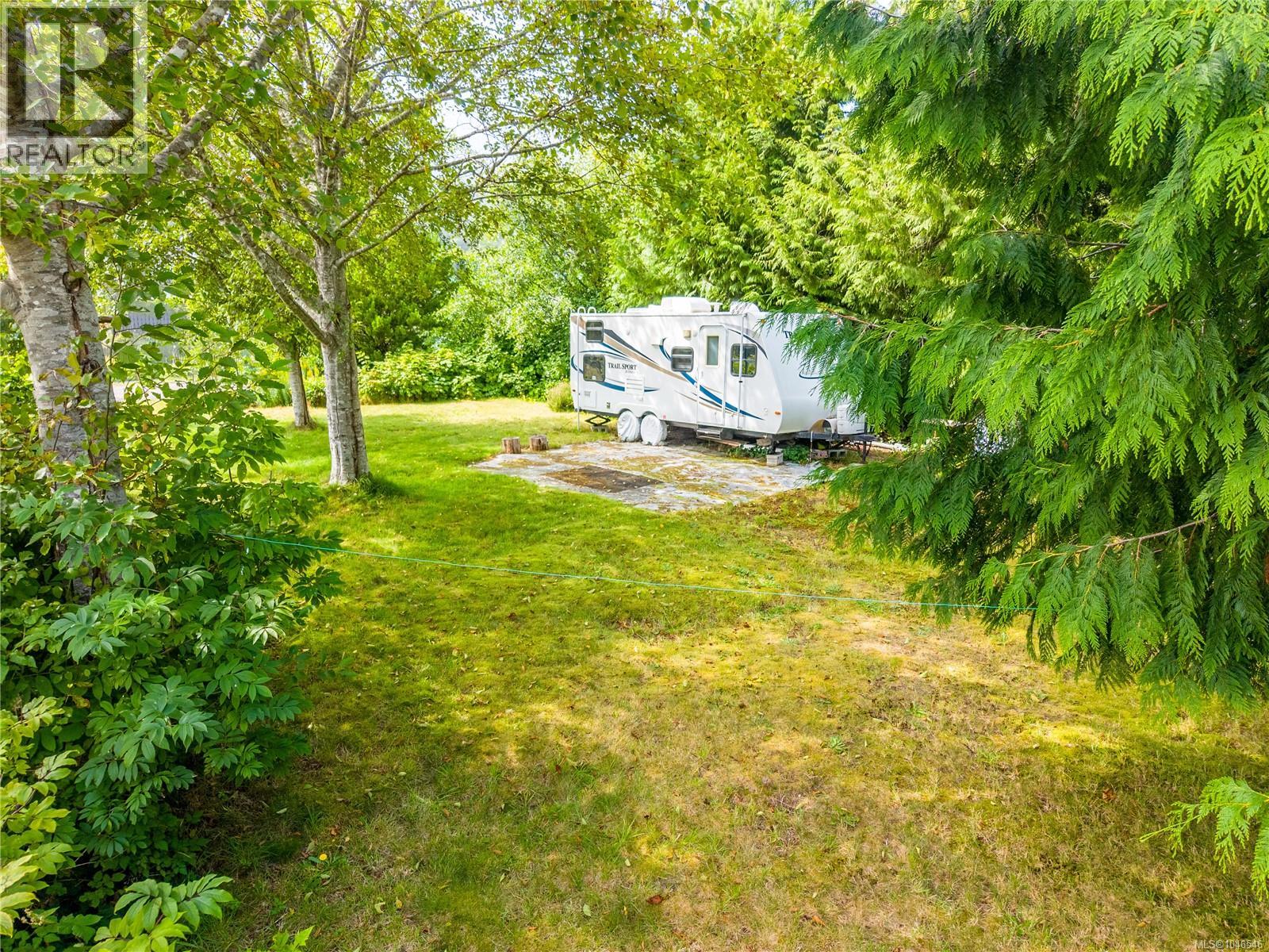 1070 Seventh Ave, Ucluelet, British Columbia V0R 3A0 - Photo 7 - 1046546