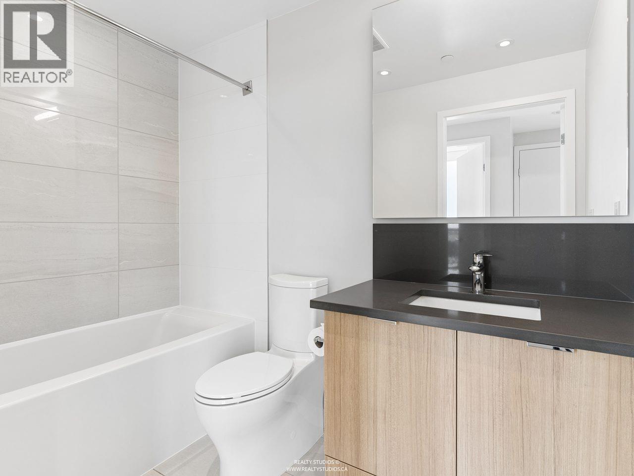 1401 3430 E Kent Avenue, Vancouver, British Columbia  V5S 0G7 - Photo 19 - R3154370
