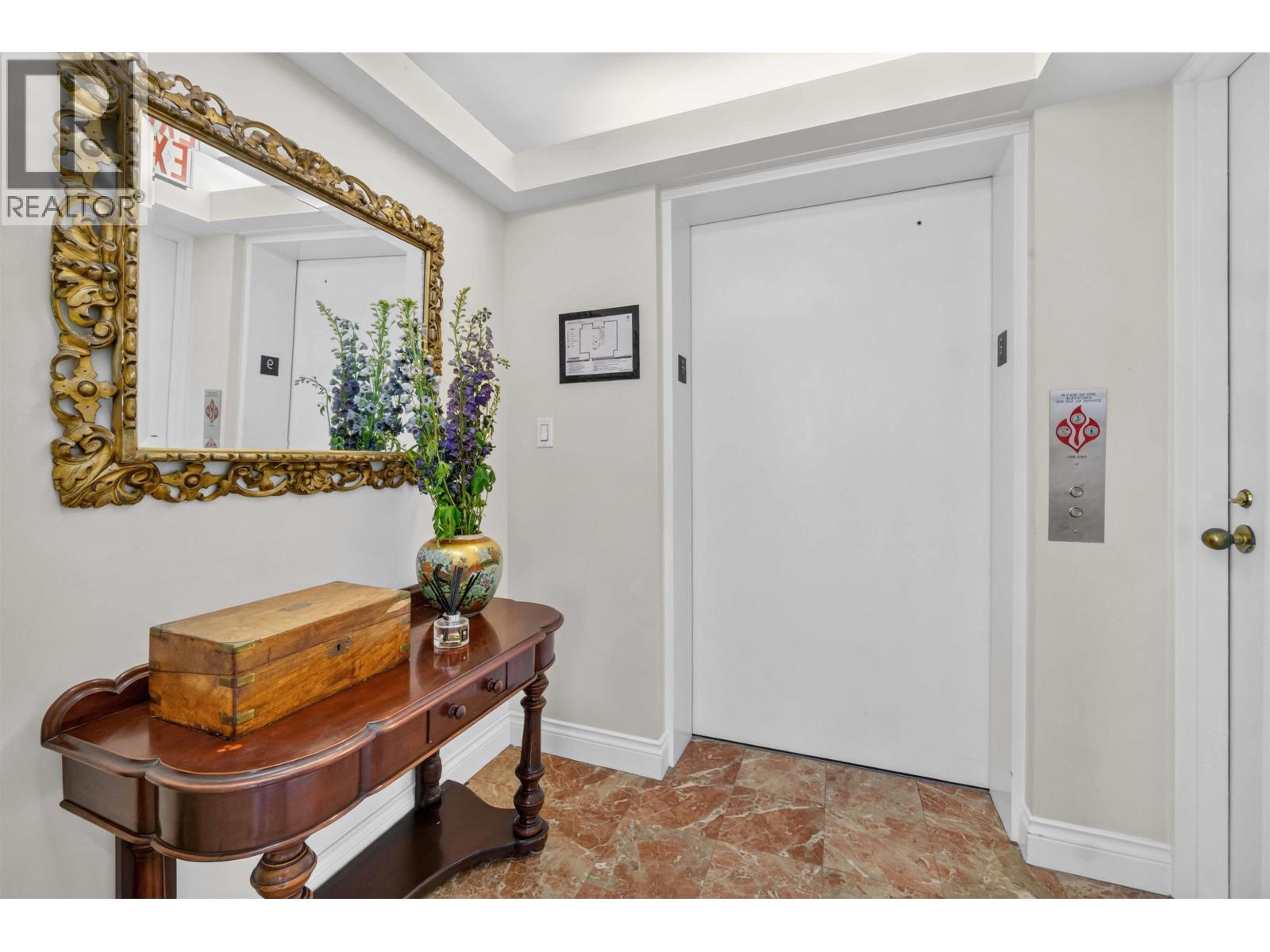 9 2128 W 43rd Avenue, Vancouver, British Columbia  V6M 2E1 - Photo 3 - R3154388