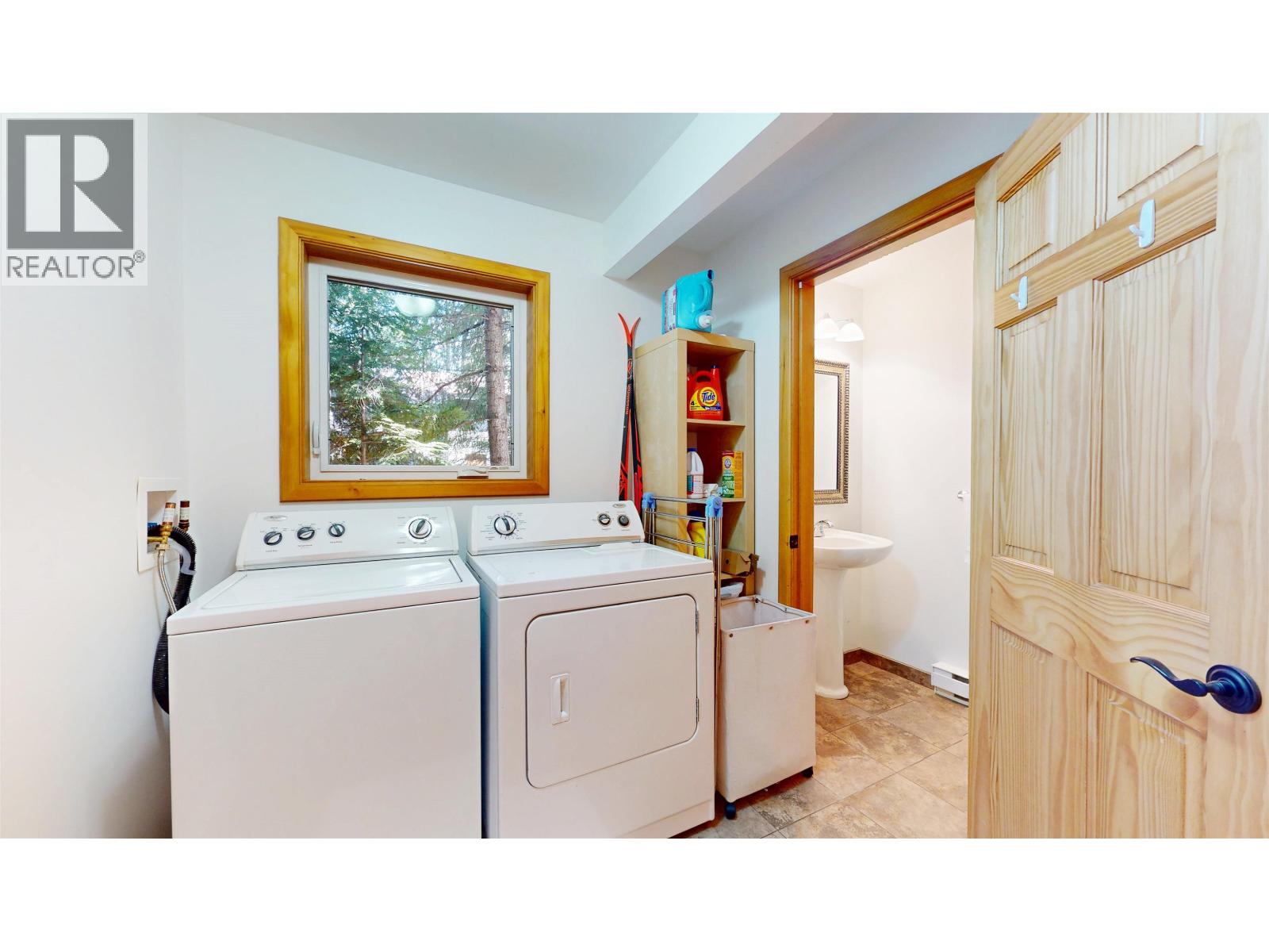 6407 Easy Street, Whistler, British Columbia V8E 0C5 - Photo 12 - R3154381