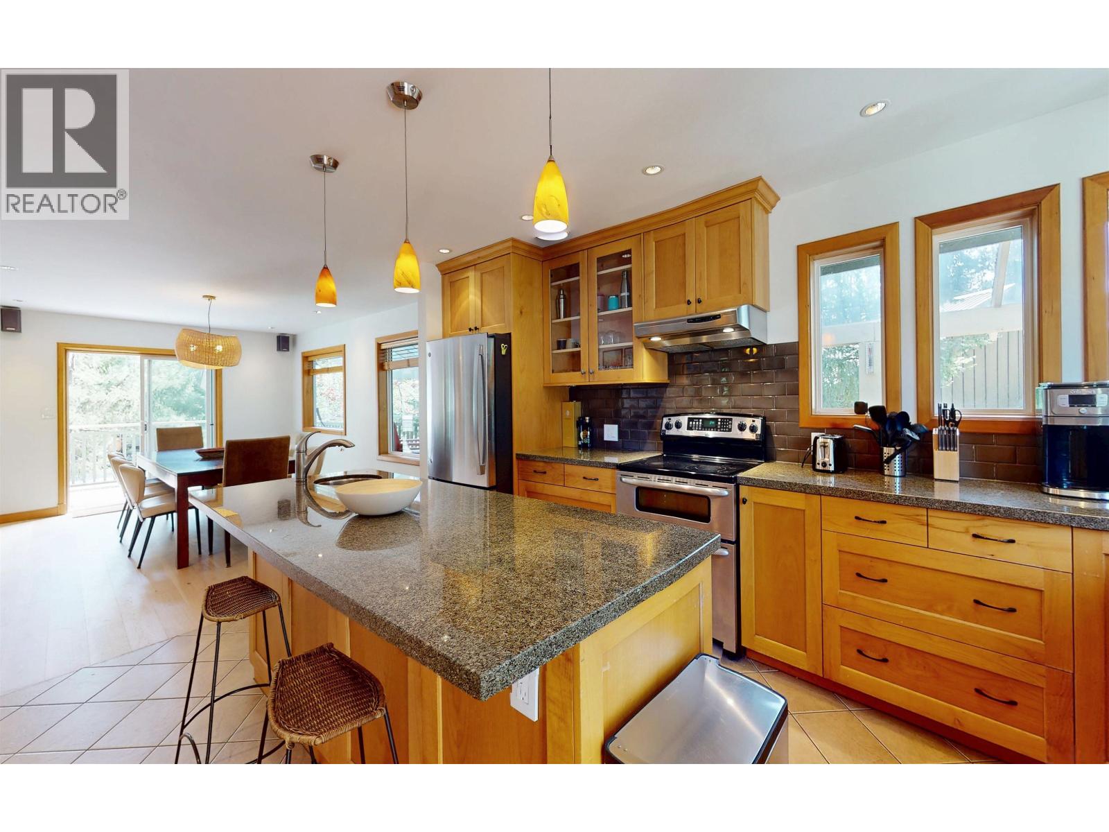 6407 Easy Street, Whistler, British Columbia V8E 0C5 - Photo 20 - R3154381
