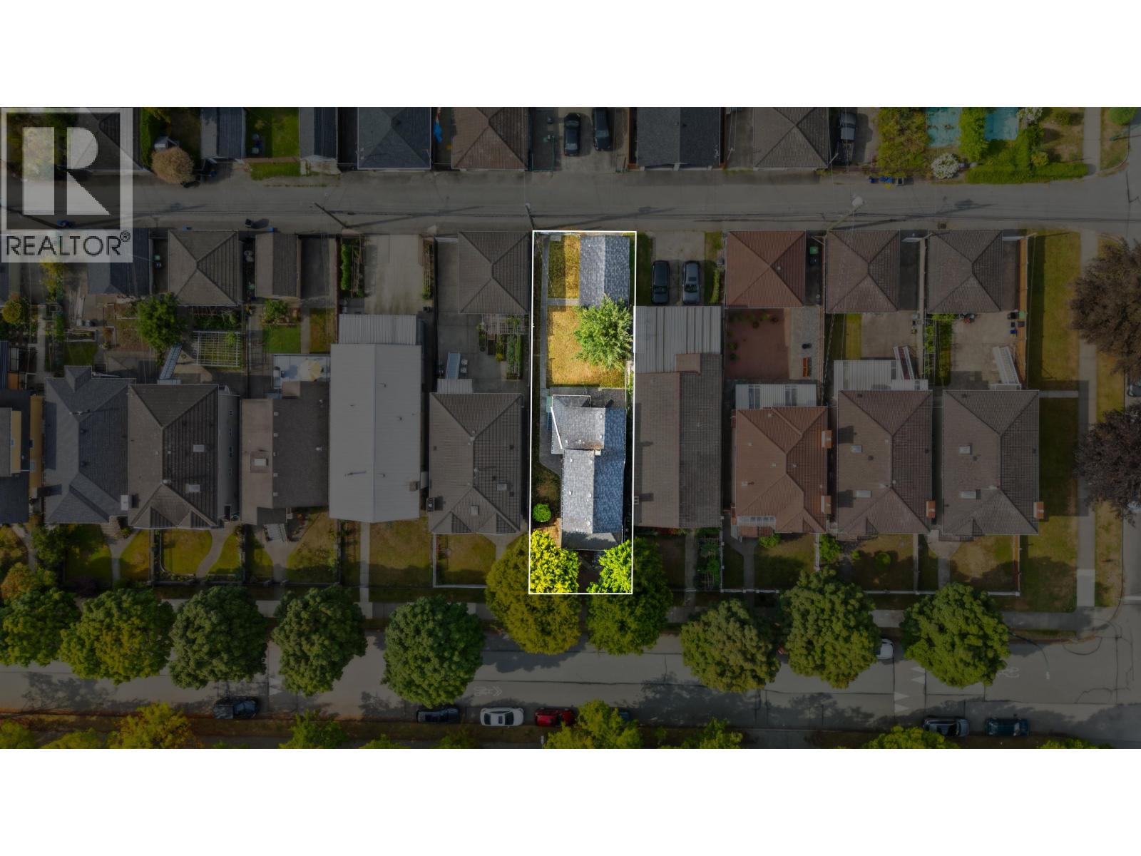 2673 Pandora Street, Vancouver, British Columbia V5K 1V9 - Photo 10 - R3154391