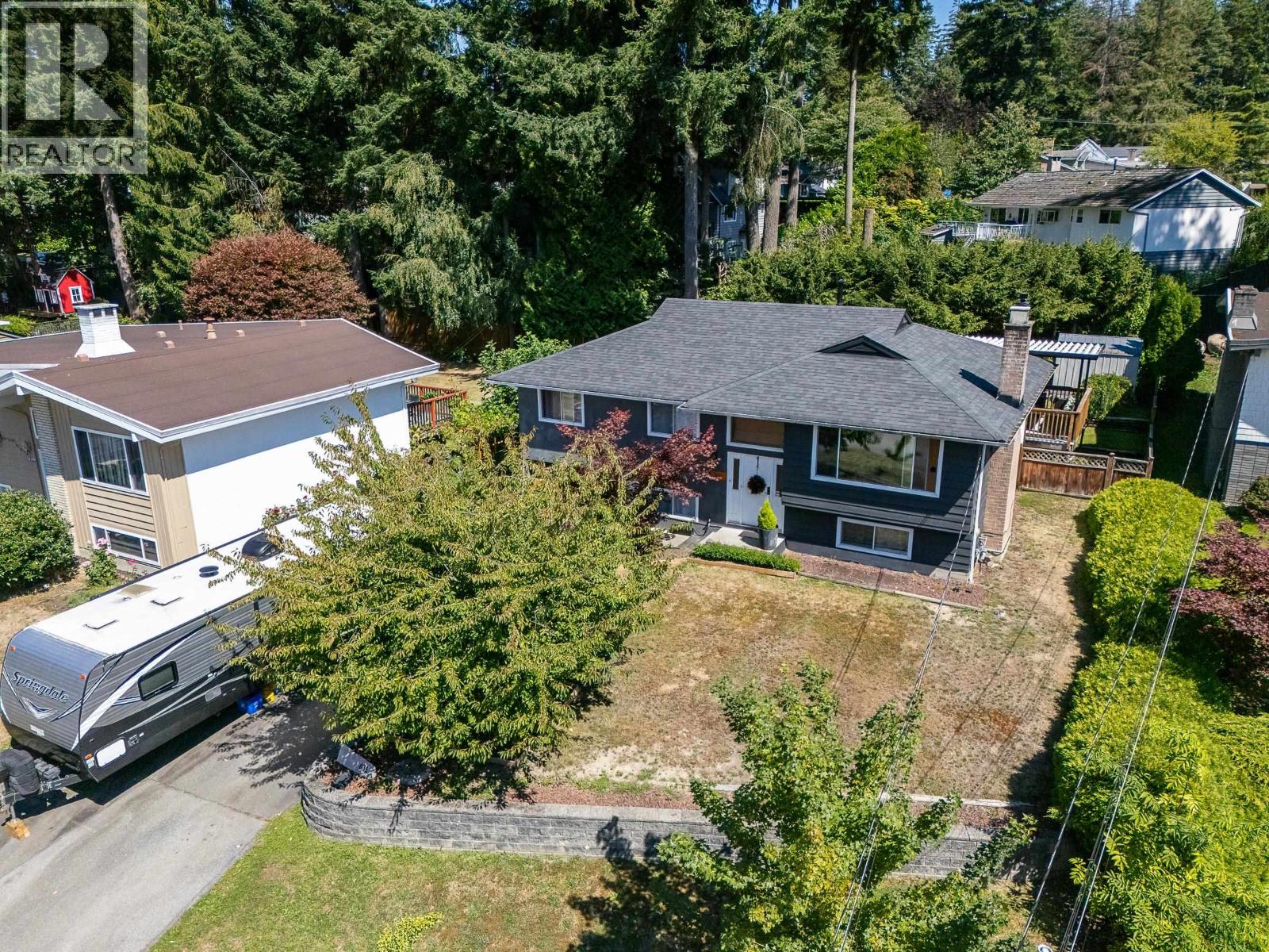 635 Midvale Street, Coquitlam, British Columbia V3J 6M1 - Photo 2 - R3154410