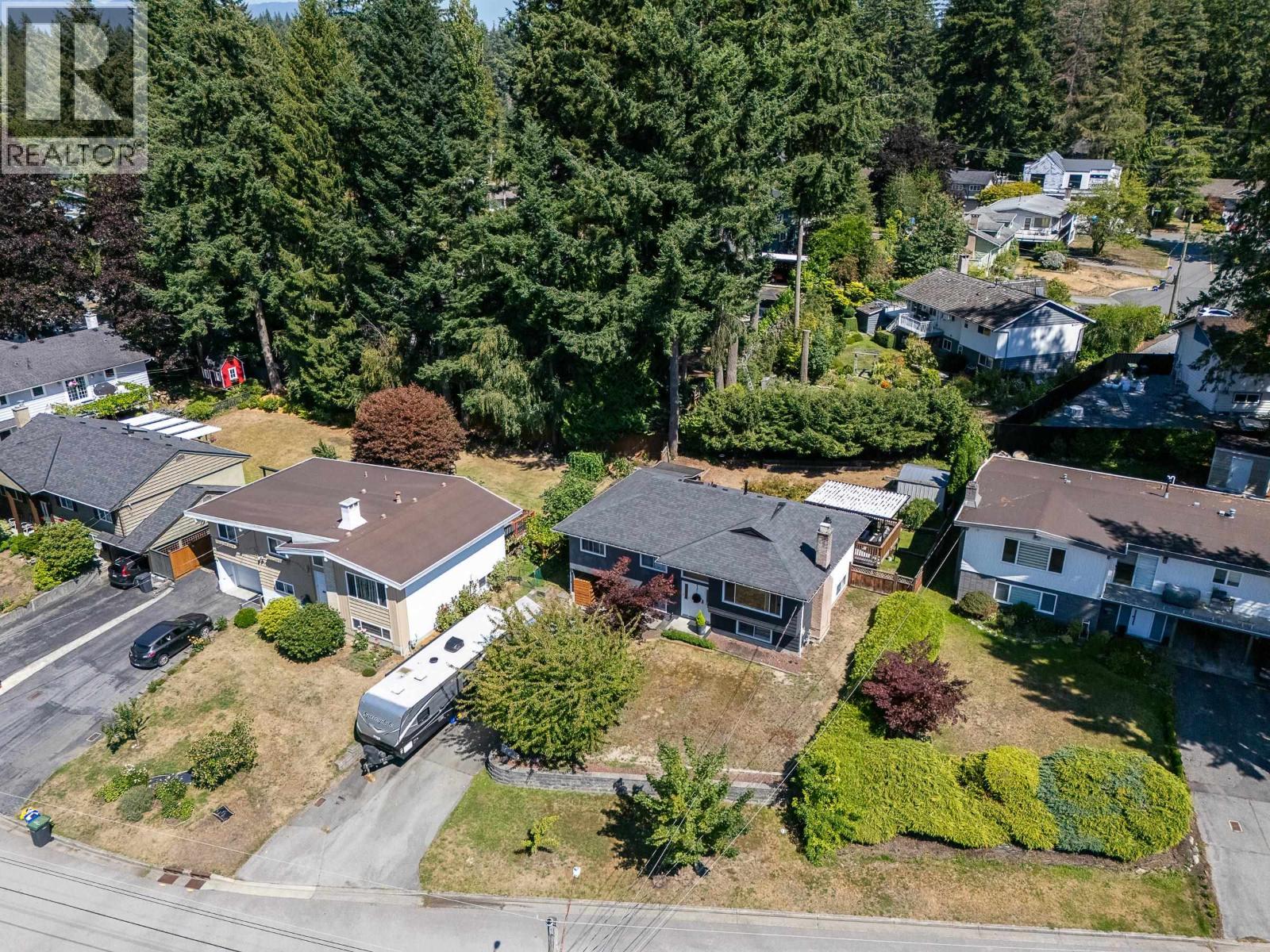 635 Midvale Street, Coquitlam, British Columbia V3J 6M1 - Photo 34 - R3154410