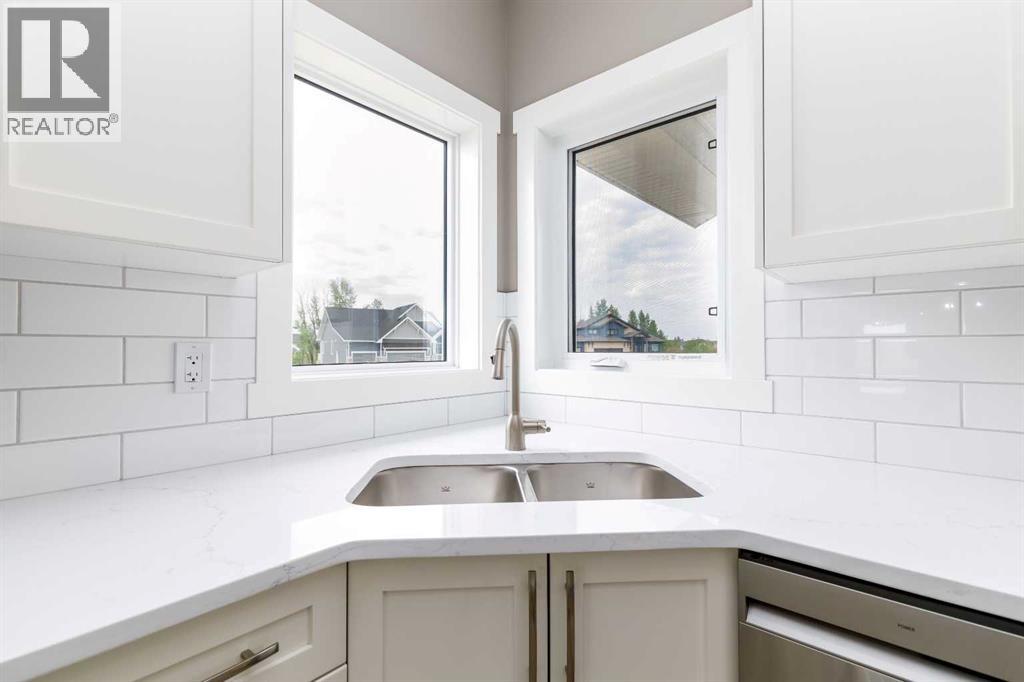 52 Everson Close, Red Deer, Alberta  T4P 3H8 - Photo 11 - A2303311