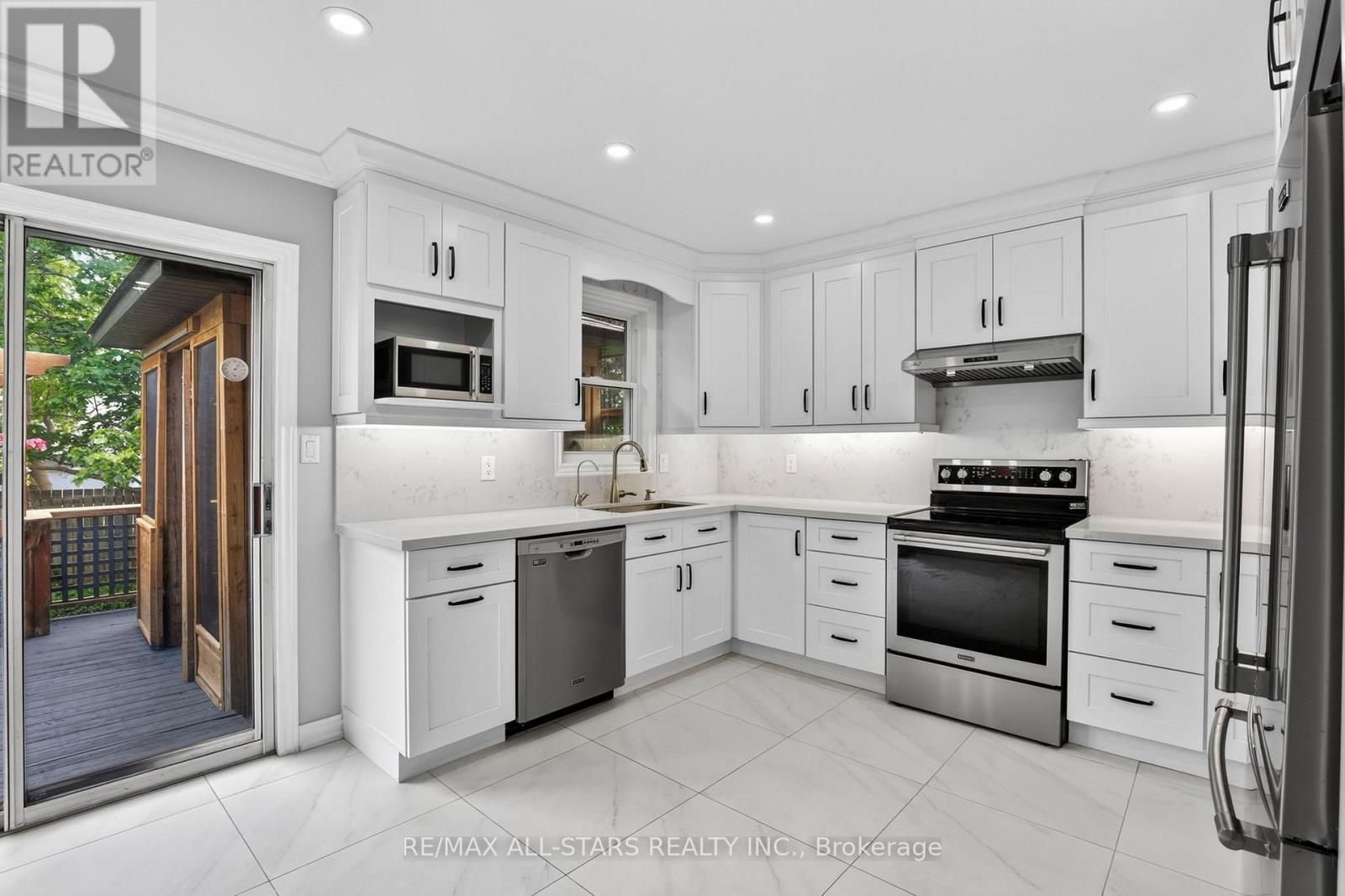 29 Lakeview Drive, Scugog, Ontario  L9L 1G9 - Photo 17 - E13659926