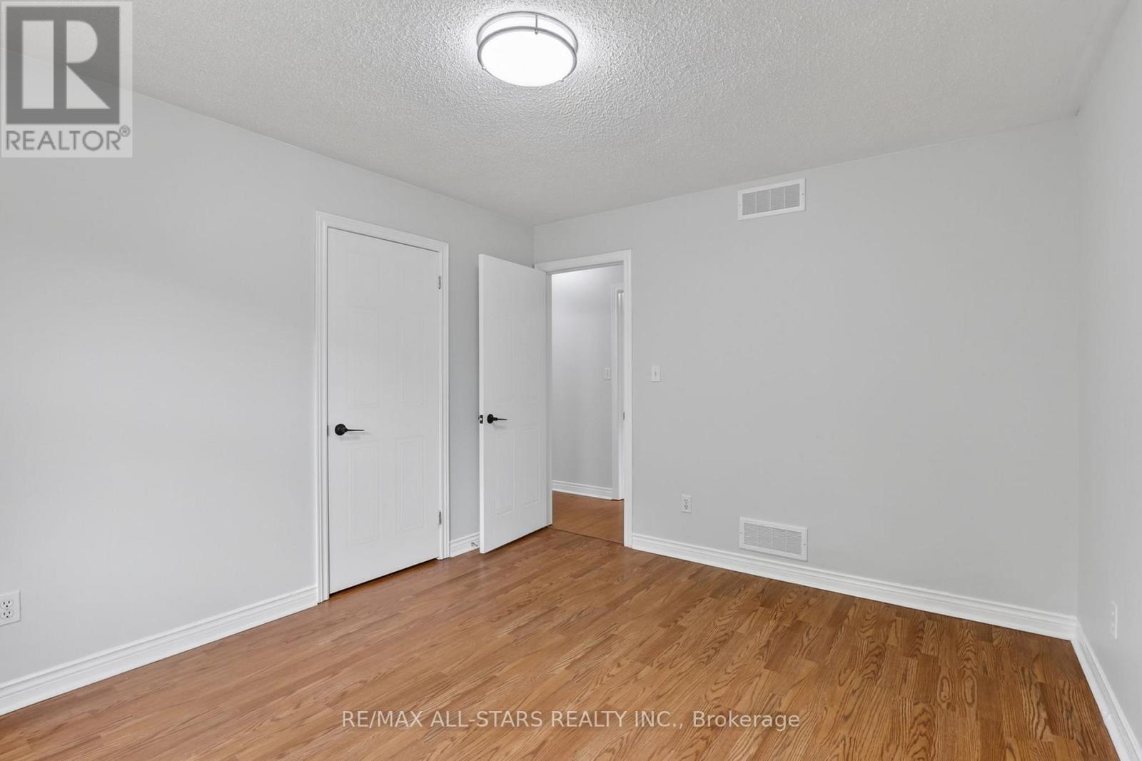 29 Lakeview Drive, Scugog, Ontario  L9L 1G9 - Photo 23 - E13659926