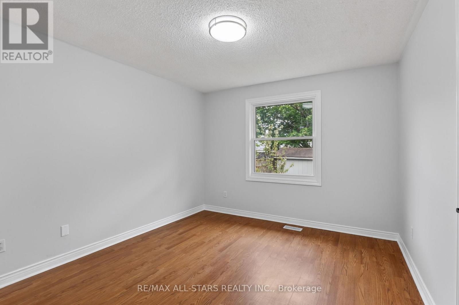 29 Lakeview Drive, Scugog, Ontario  L9L 1G9 - Photo 24 - E13659926