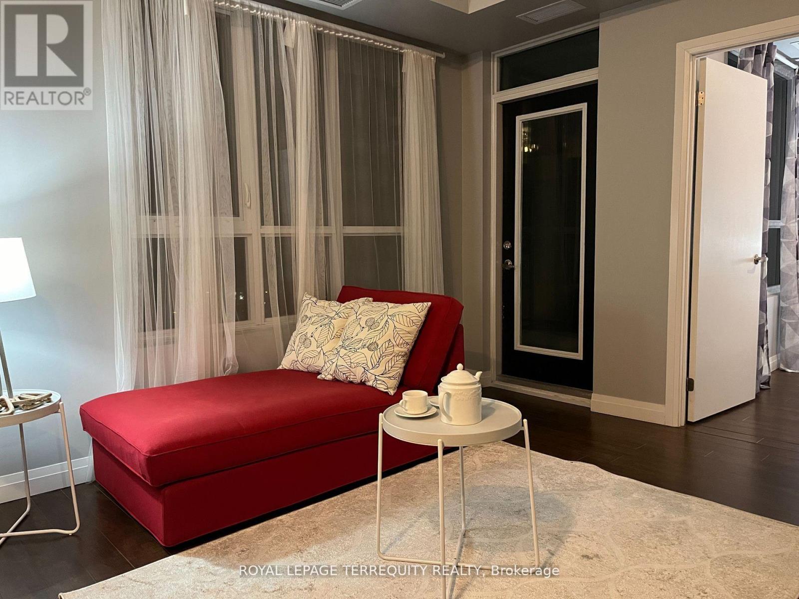 1011 - 22 East Haven Drive, Toronto, Ontario  M1N 0B4 - Photo 8 - E13659952