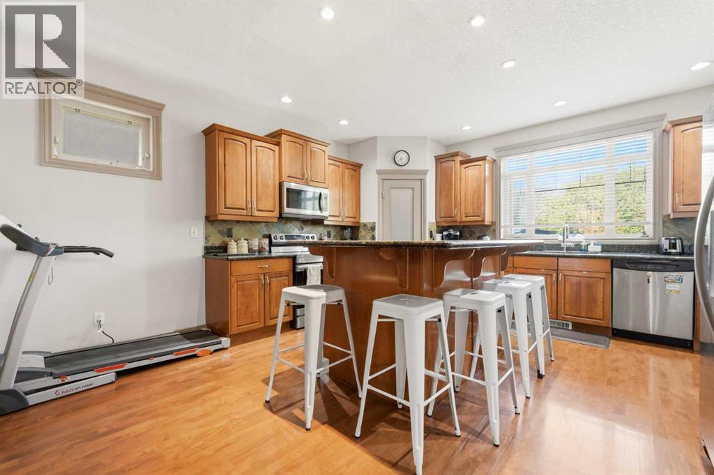 2245 25 Street Sw, Calgary, Alberta  T3E 1X3 - Photo 11 - A2331397