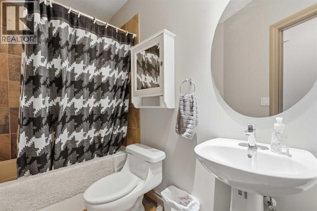 2245 25 Street Sw, Calgary, Alberta  T3E 1X3 - Photo 38 - A2331397