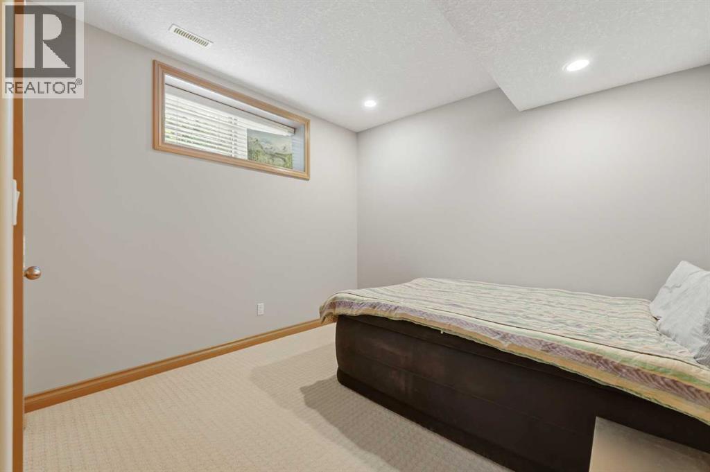 2245 25 Street Sw, Calgary, Alberta  T3E 1X3 - Photo 43 - A2331397