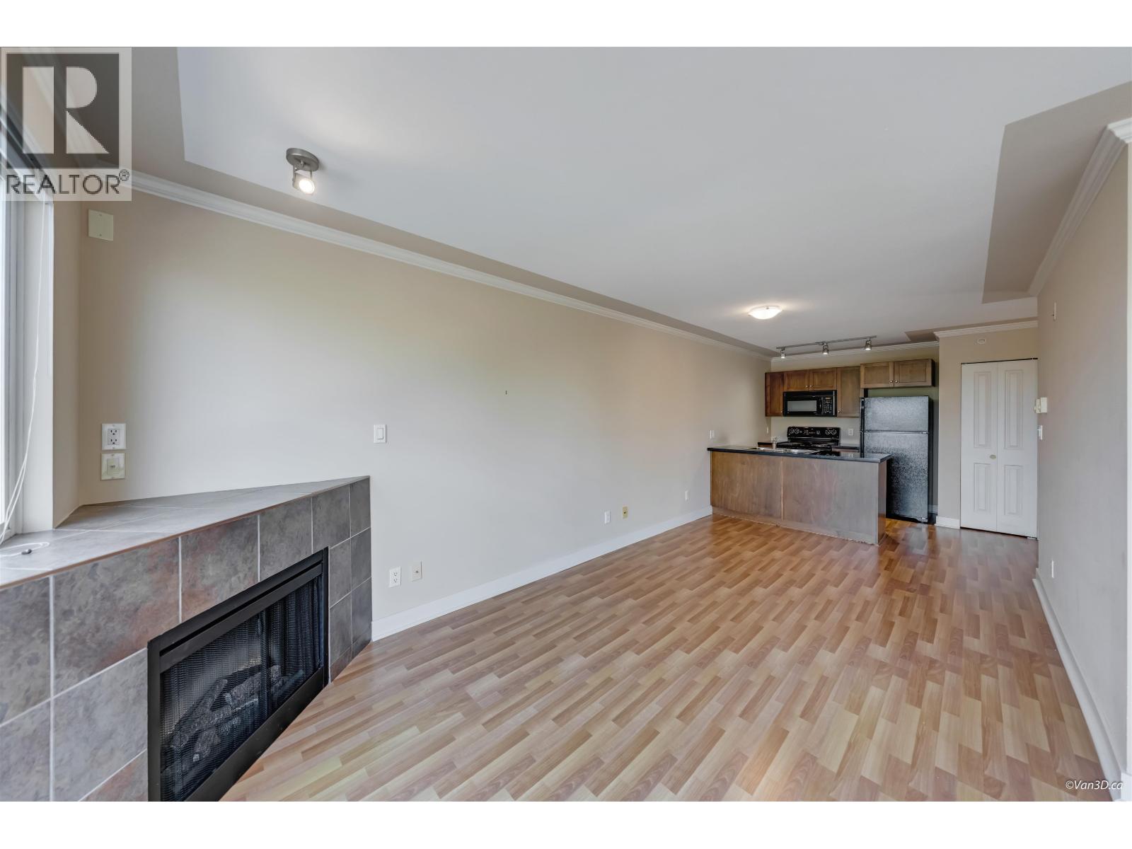 Ph1 2265 E Hastings Street, Vancouver, British Columbia  V5L 1V3 - Photo 2 - R3154267