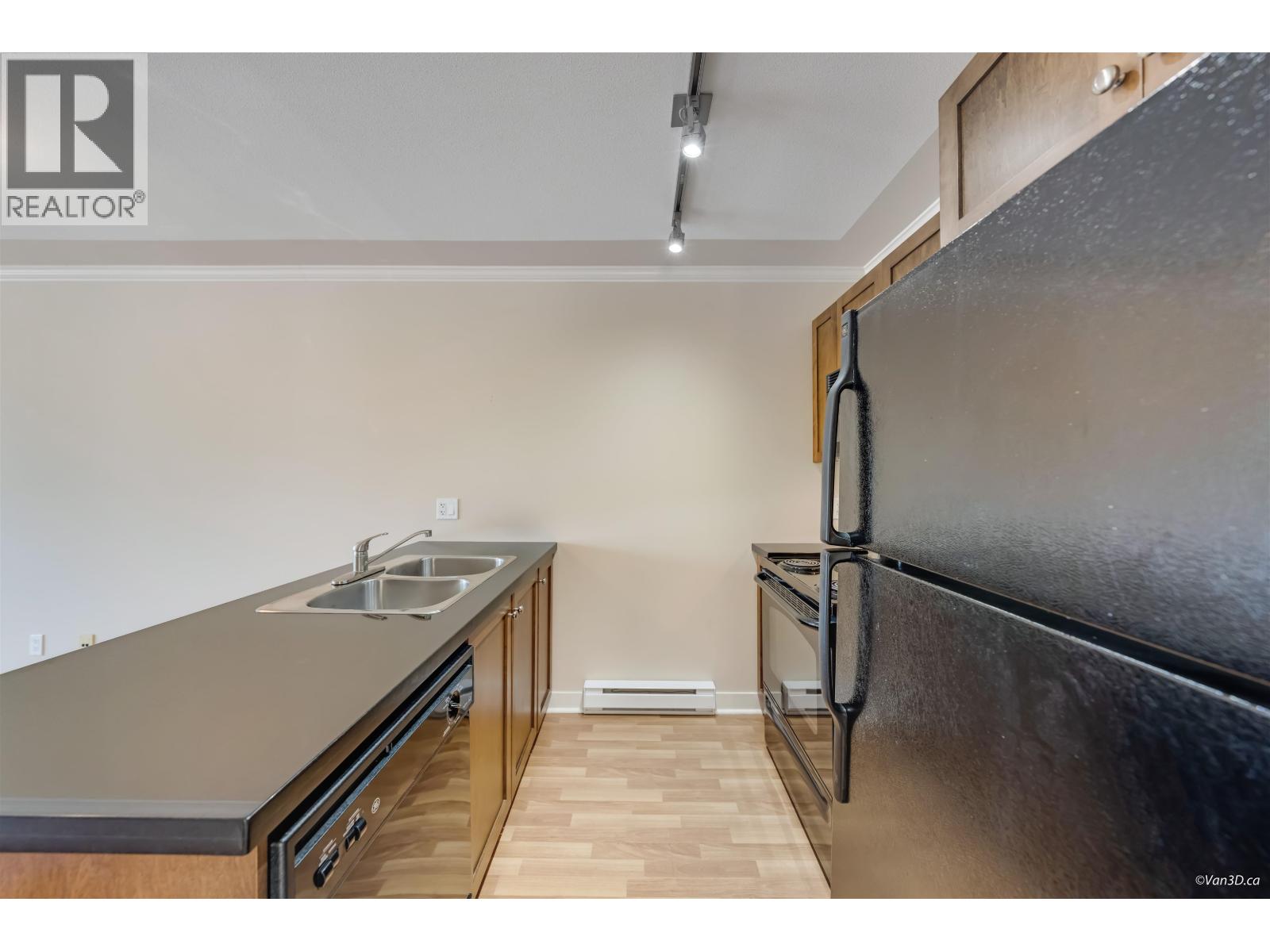 Ph1 2265 E Hastings Street, Vancouver, British Columbia  V5L 1V3 - Photo 17 - R3154267