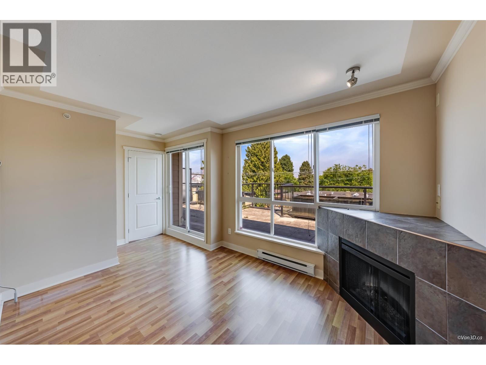Ph1 2265 E Hastings Street, Vancouver, British Columbia  V5L 1V3 - Photo 4 - R3154267