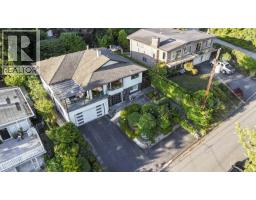 212 W BALMORAL ROAD, North Vancouver, British Columbia