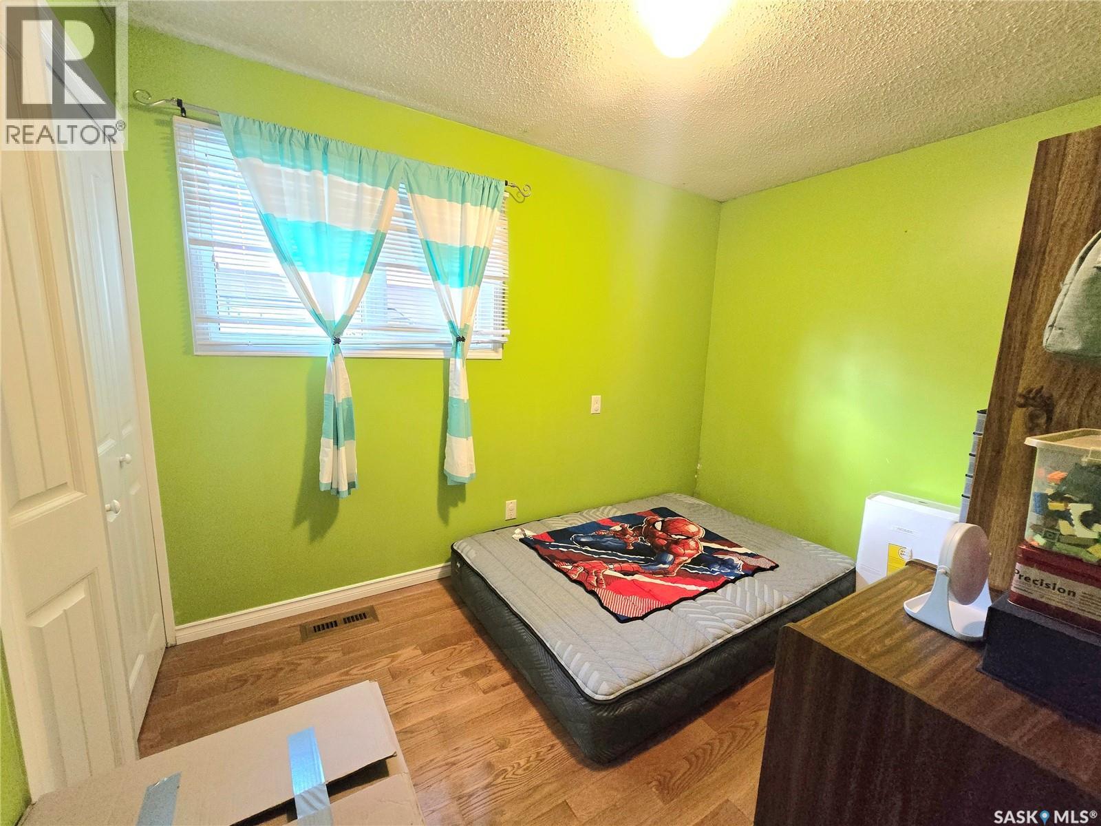 442 Douglas Crescent, Saskatoon, Saskatchewan  S7L 4T5 - Photo 11 - SK045161