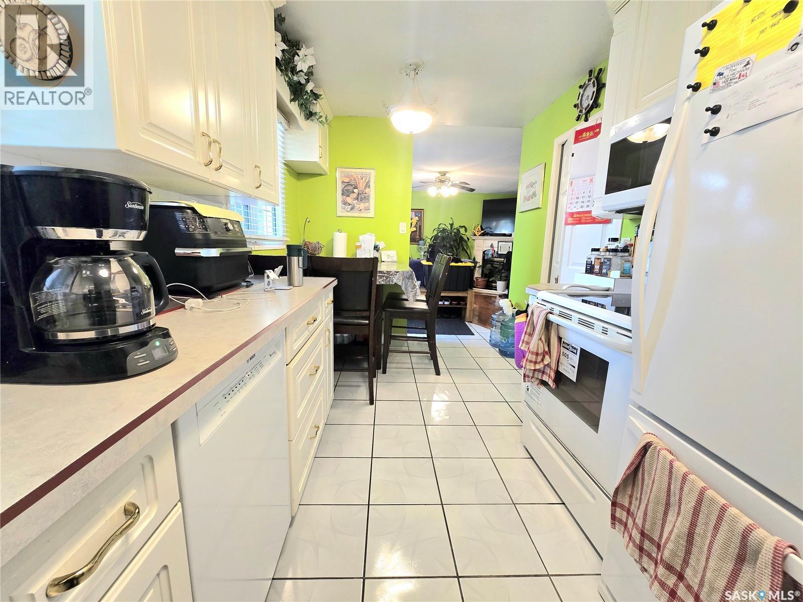 442 Douglas Crescent, Saskatoon, Saskatchewan  S7L 4T5 - Photo 8 - SK045161