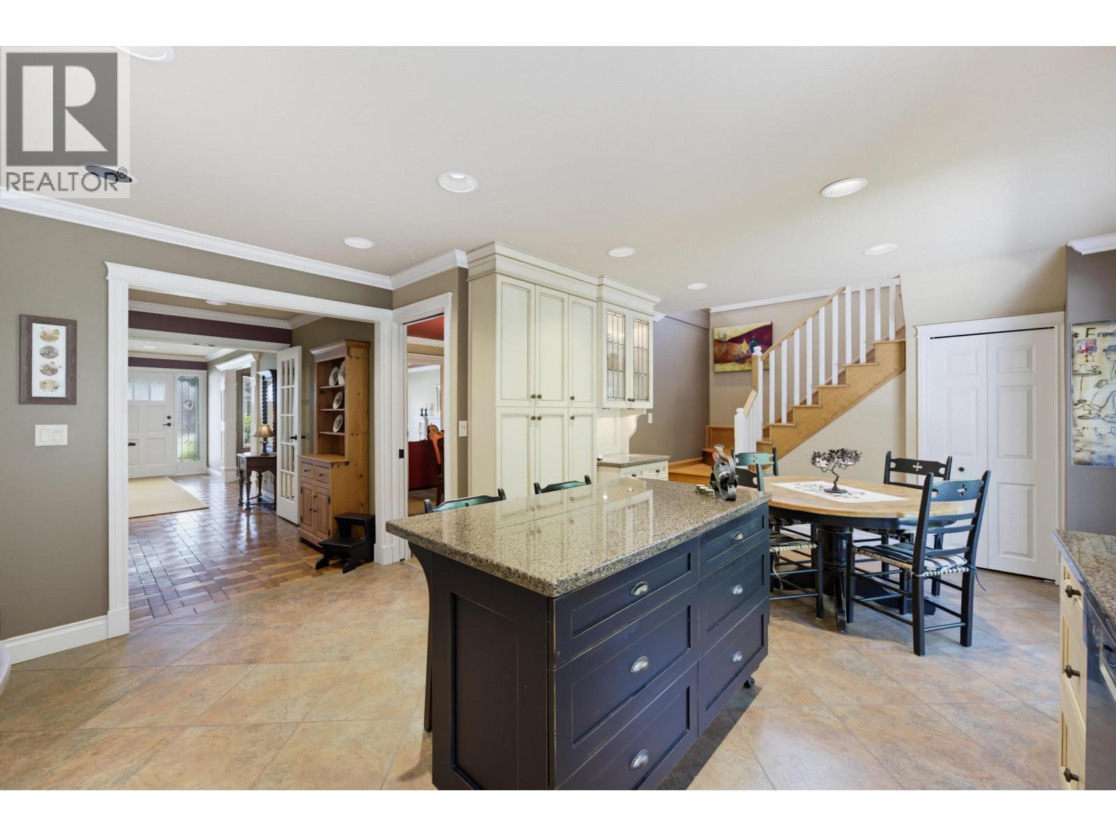5471 Woodpecker Drive, Richmond, British Columbia  V7E 5P4 - Photo 13 - R3154392